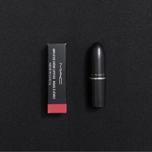 MAC Brick-O-La (Brickola) Amplified Créme Lipstick - Full Size .1 oz